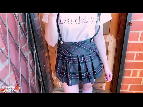 ❤️ Schoolgirl ດູດ dick ຂອງນາງເລິກແລະ fucks ແທນທີ່ຈະຫ້ອງຮຽນ. ❤️❌ ວິດີໂອເພັນ ຢູ່ຄອມ lo.bestsexporno.ru ️❤